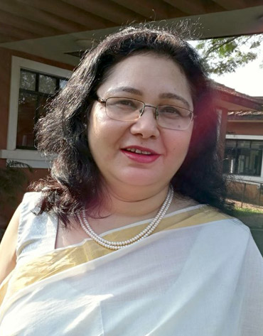 Dr. Anjuna Dhir